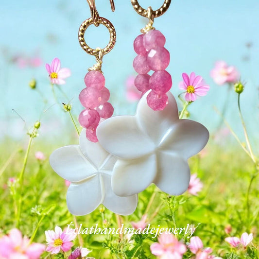 Natural Freshwater Pearl Earrings, Rose Quartz Earrings, Real Pearl Earrings, 14k Gold Plated Earrings, Bridal Earrings, Shell White Petal